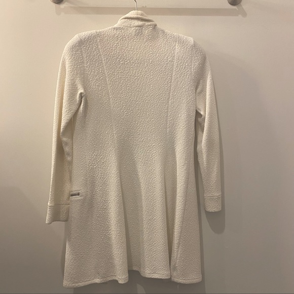 Eva Varro Barcelona jacket in white - Picture 6 of 8